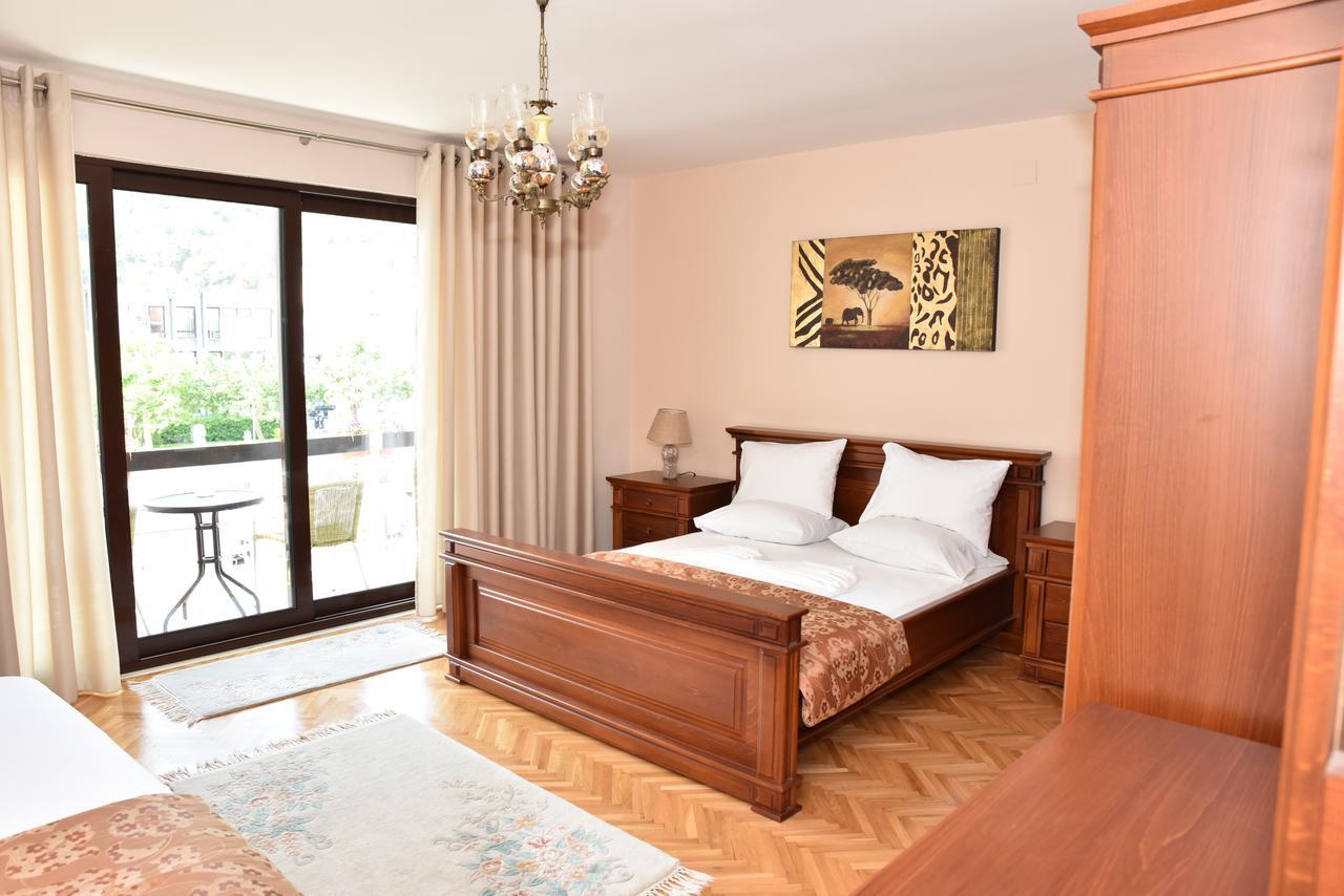 Guest House Evropa Улцинь Экстерьер фото