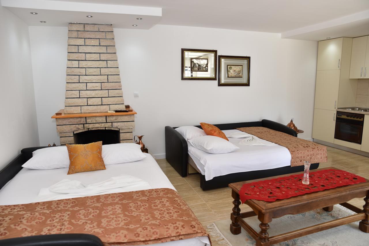 Guest House Evropa Улцинь Экстерьер фото
