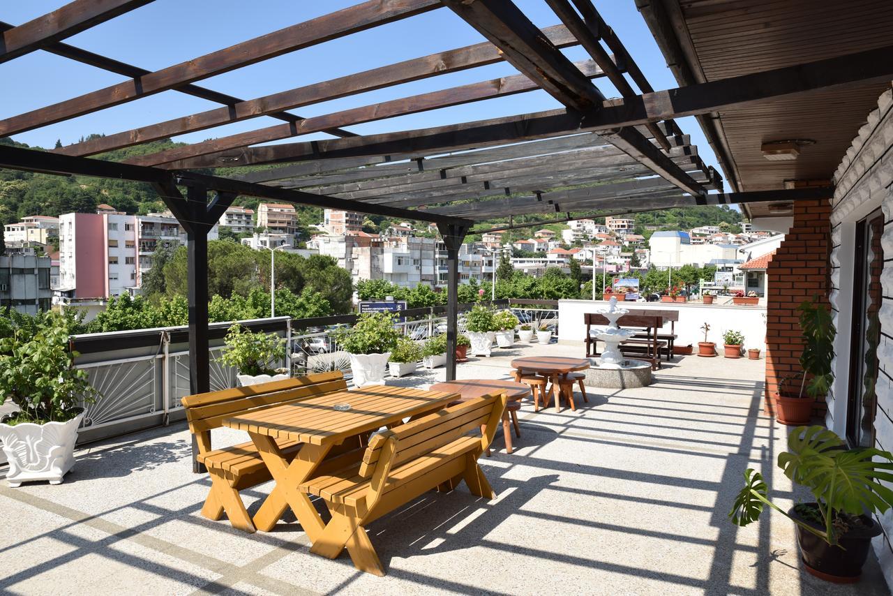 Guest House Evropa Улцинь Экстерьер фото