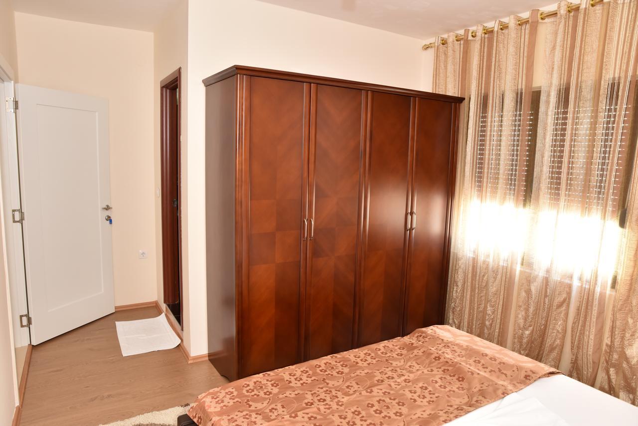 Guest House Evropa Улцинь Экстерьер фото
